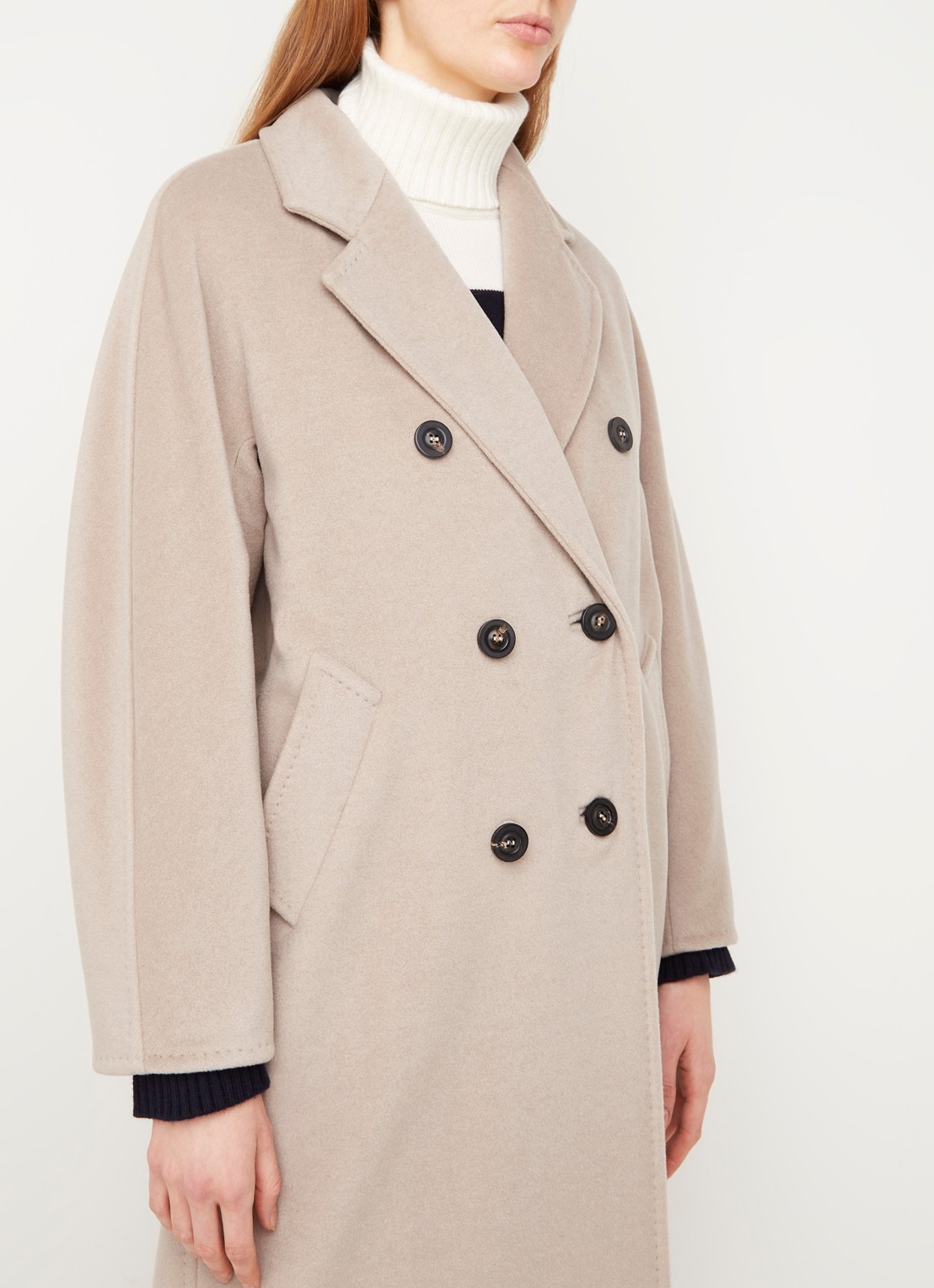 MaxMara Madame mantel in wolblend met strikceintuur - detail 5 beige