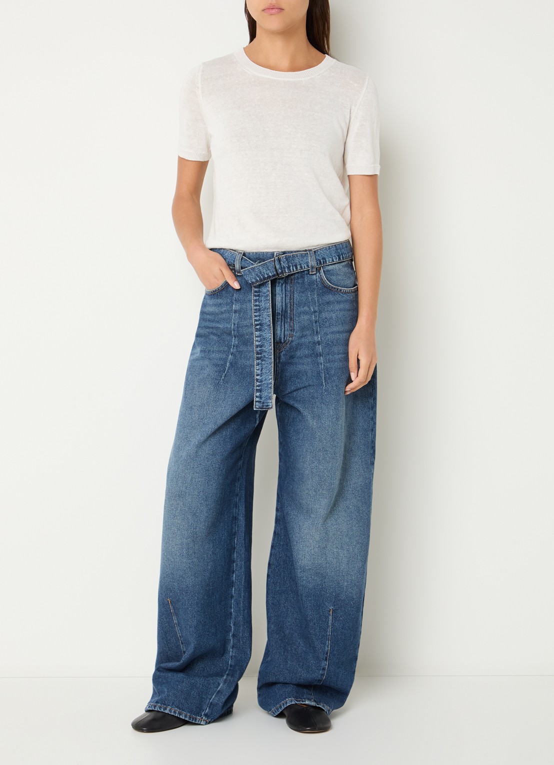 MaxMara Madia high waist wide leg jeans met medium wassing - voorkant 2 indigo
