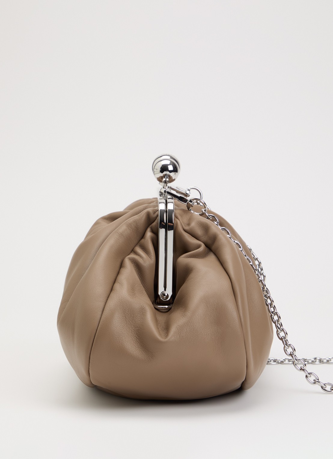 MaxMara Pasticcino clutch van leer met afneembare schouderriem  - detail 4 zand
