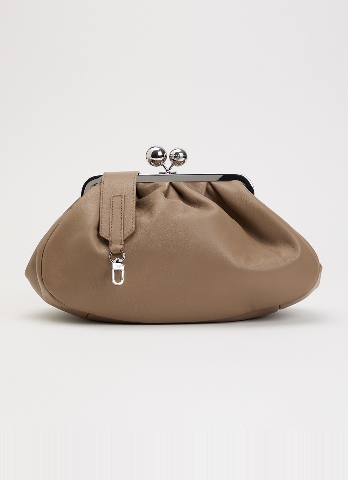 MaxMara Pasticcino clutch van leer met afneembare schouderriem  - voorkant 2 zand