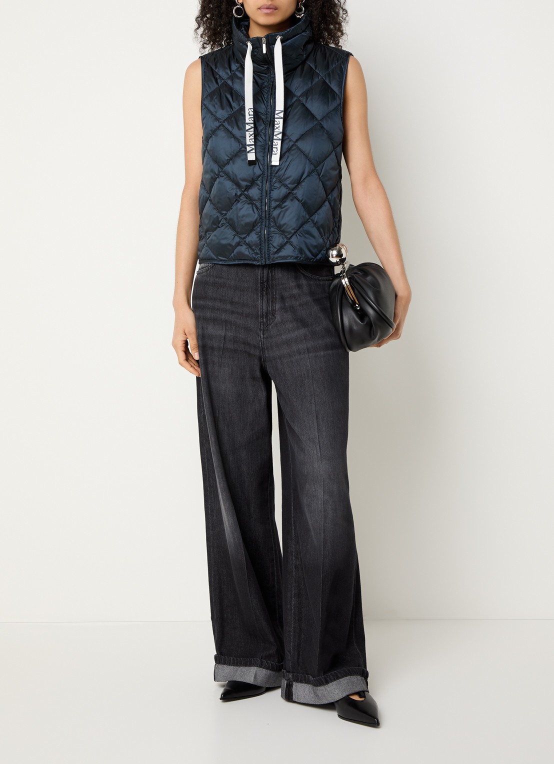 MaxMara Tregic gewatteerde bodywarmer met quilt patroon - voorkant 3 donkerblauw