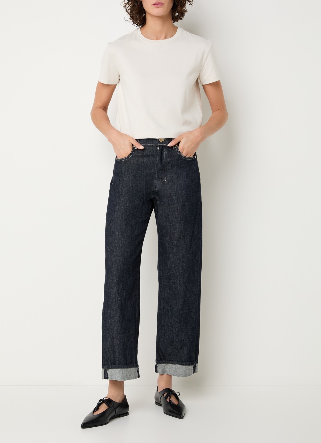 MaxMara Turn-up high waist wide fit cropped jeans - voorkant 4 indigo