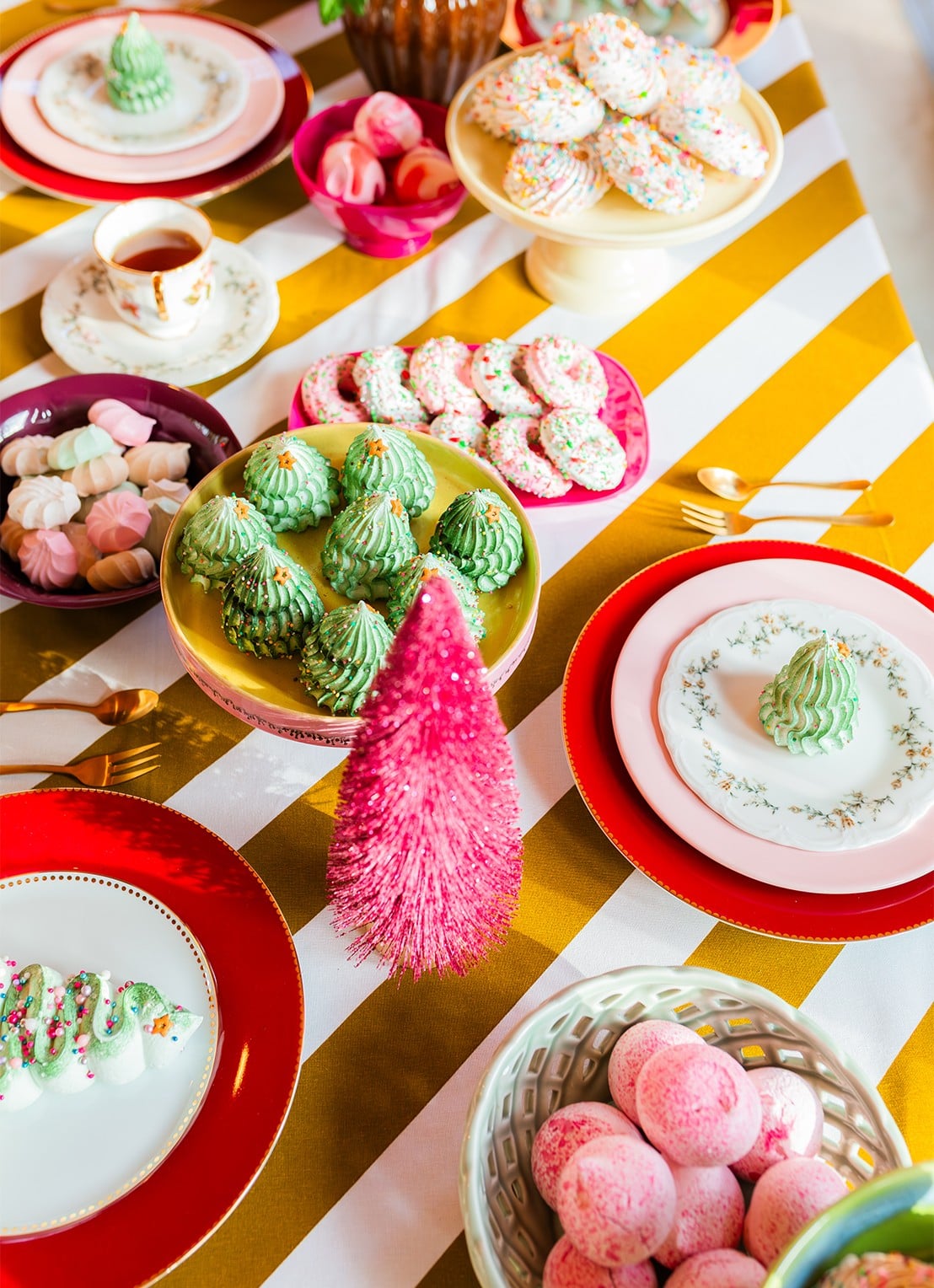Meringue Sisters Kerstboompjes meringue 9 stuks - detail undefined