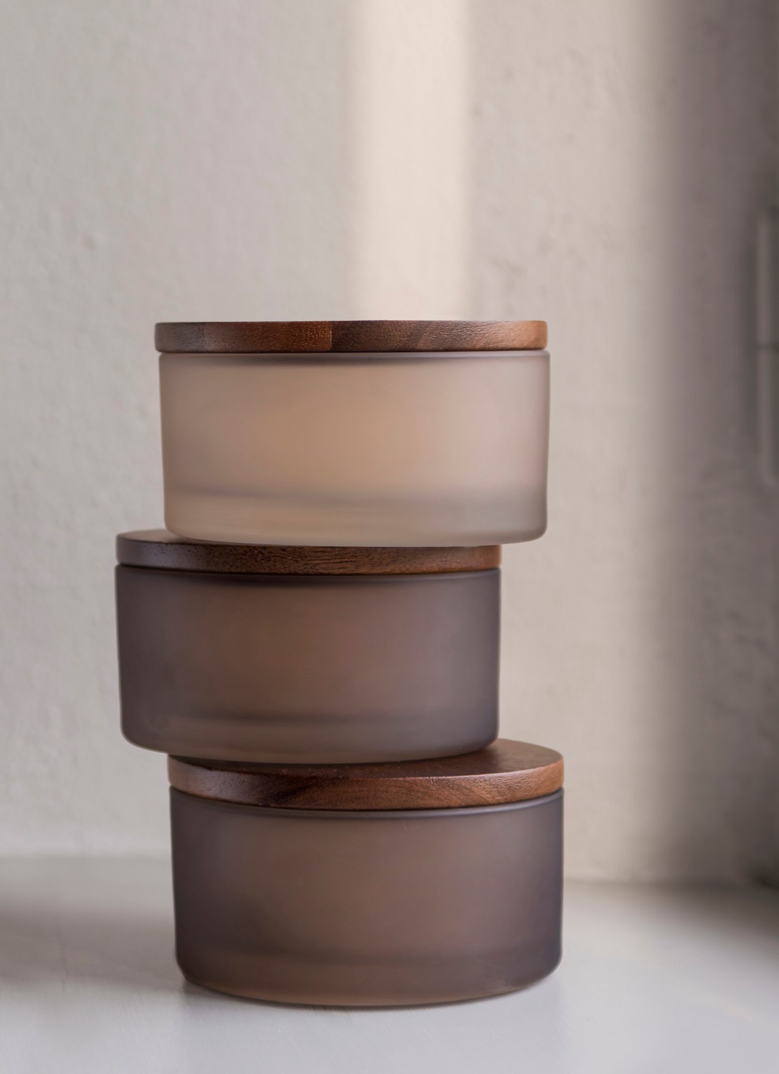 Mette Ditmer Modest opbergpot - detail 3 lichtbruin