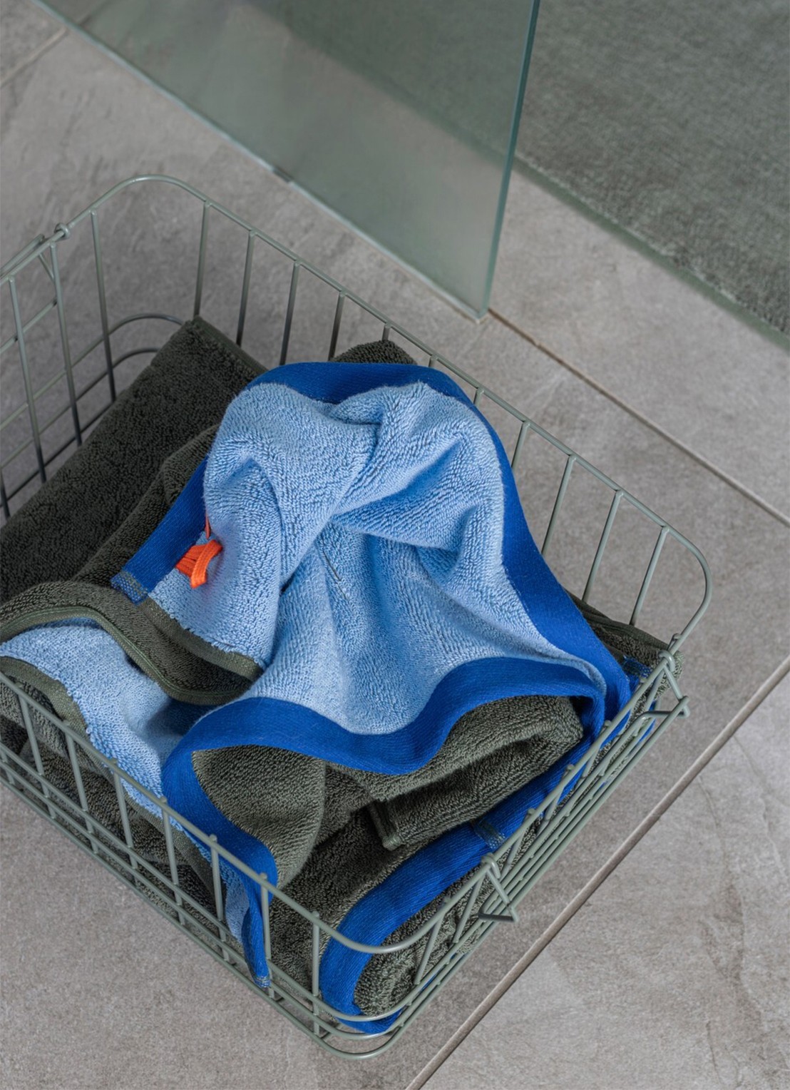 Mette Ditmer Soft badhanddoek - 90 x 50 cm - detail 4 olijfgroen