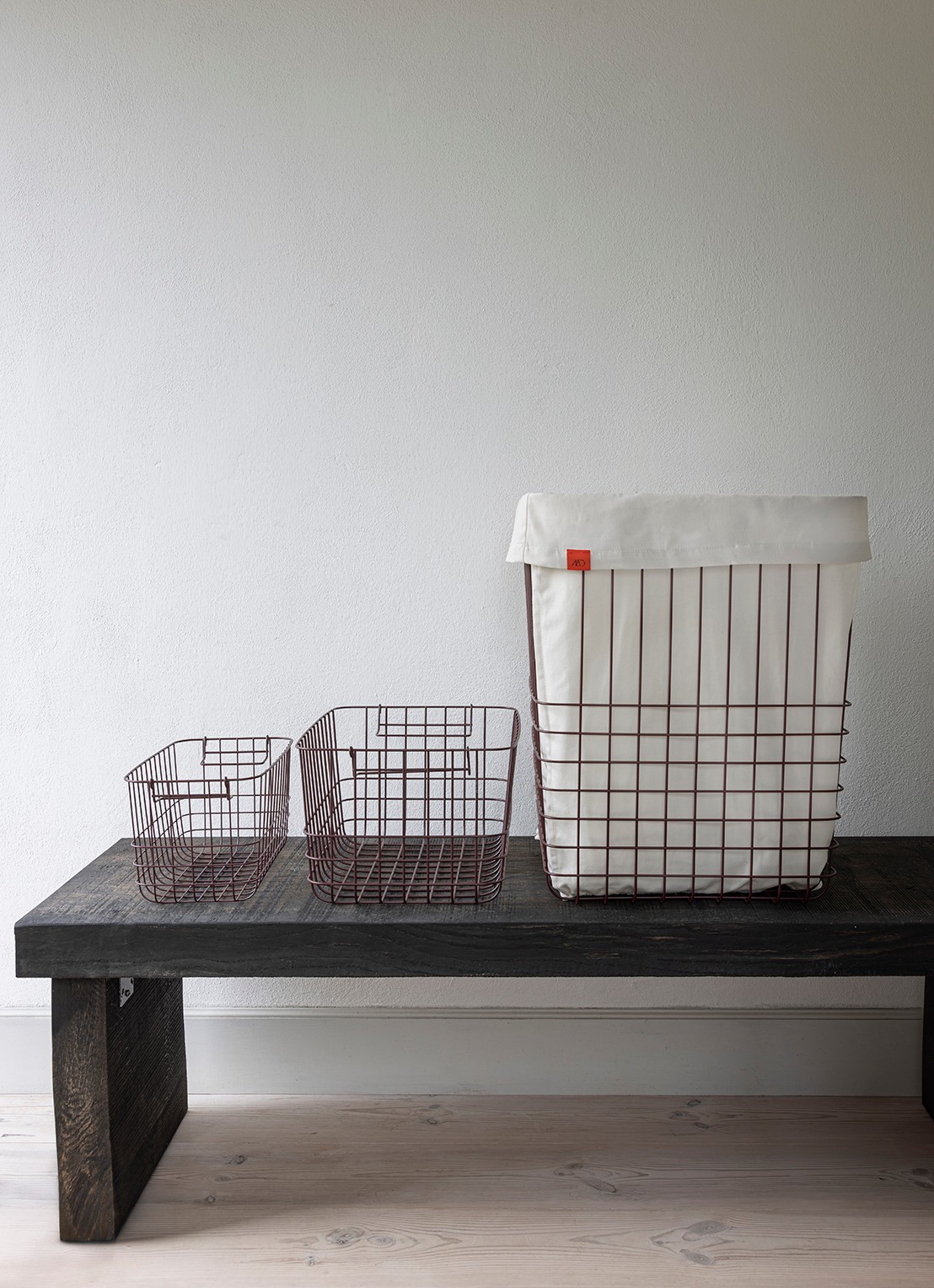 Mette Ditmer Store-it mand 37 x 26 x 20 cm - detail 4 bordeauxrood