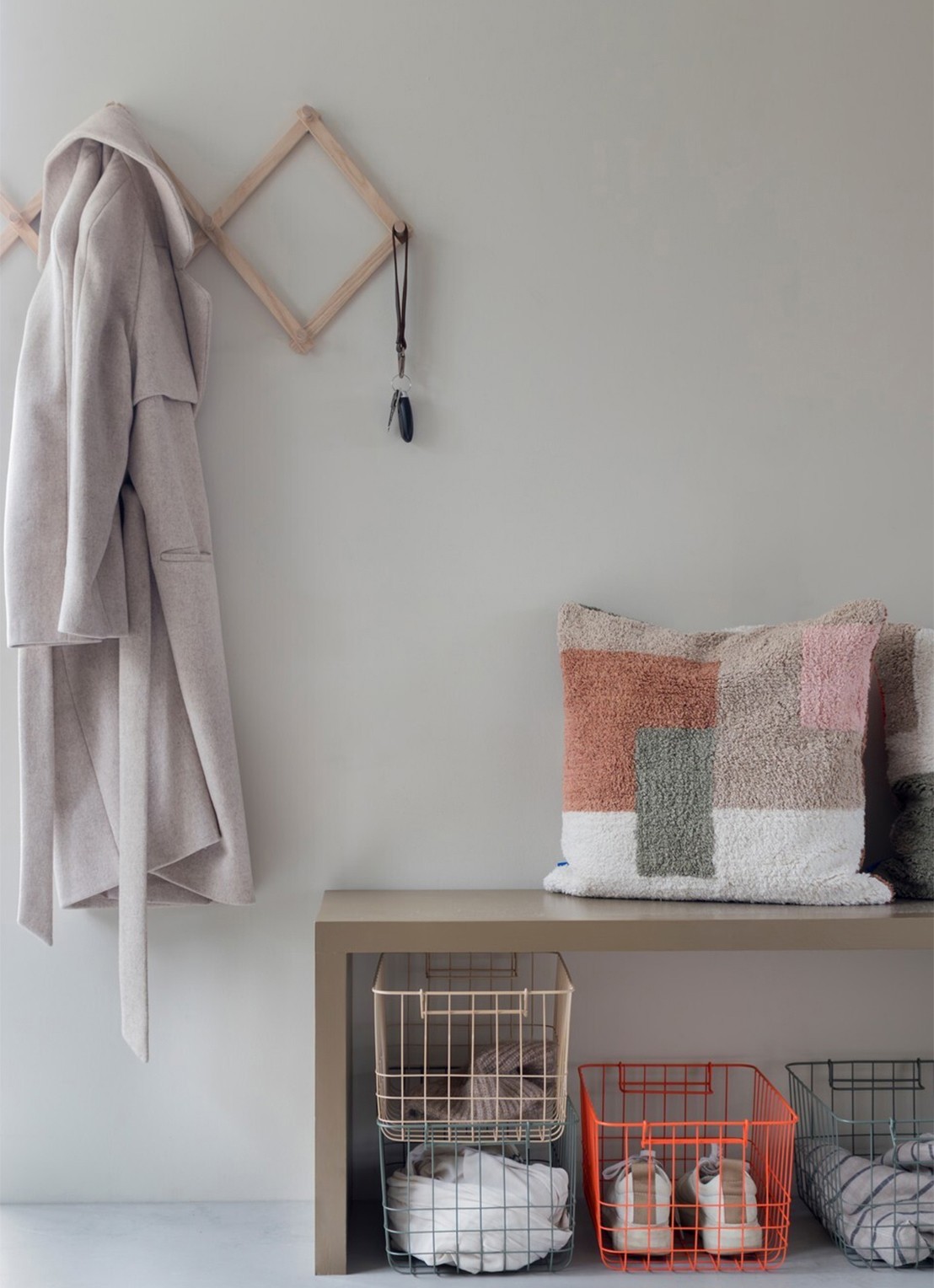 Mette Ditmer Store-It opbergmand 37 x 26 cm - detail zand