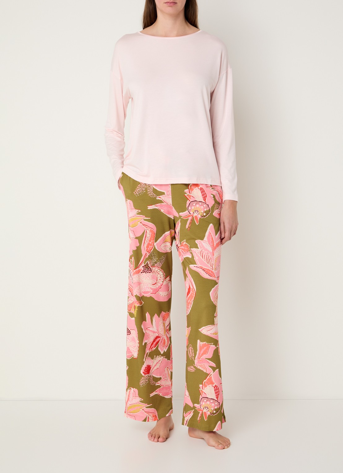 Mey Pyjamatop met ronde hals - voorkant 4 lichtroze
