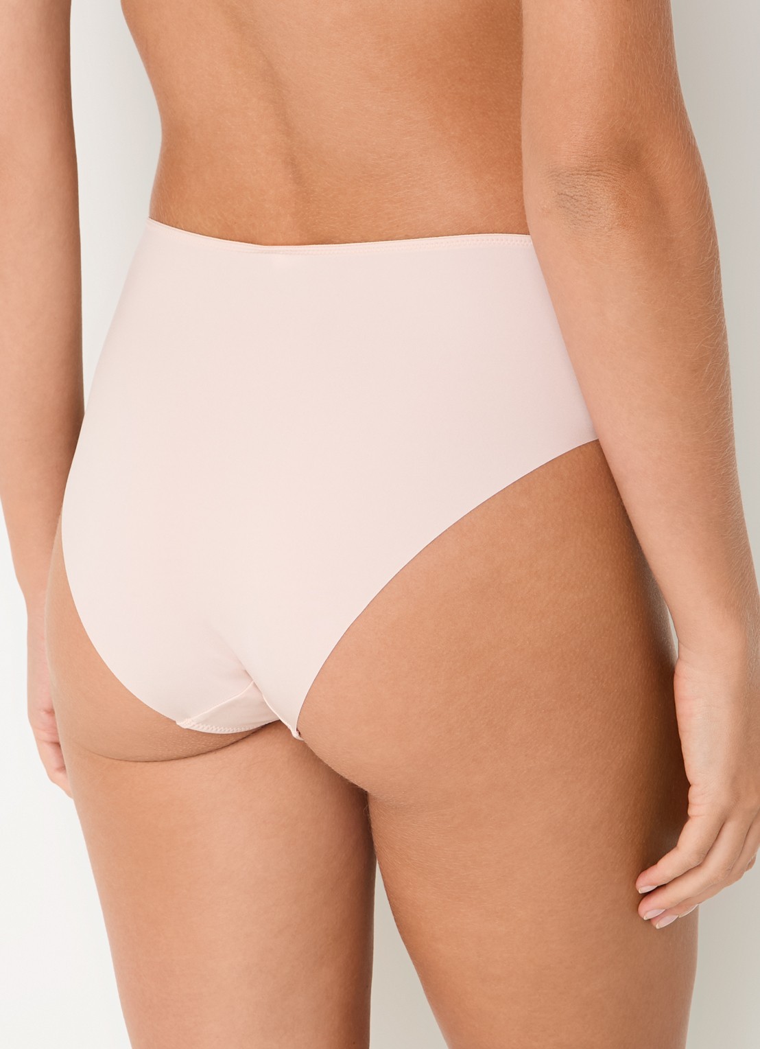Mey Slip met mesh en bloemborduring - achterkant lichtroze