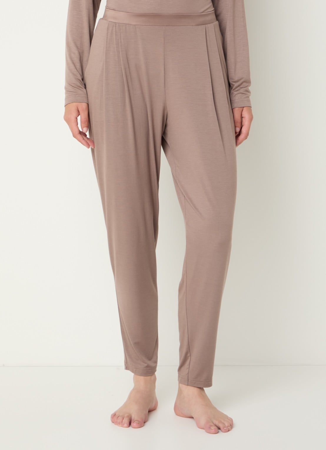 Mey Straight fit pyjamabroek - detail 2 taupe