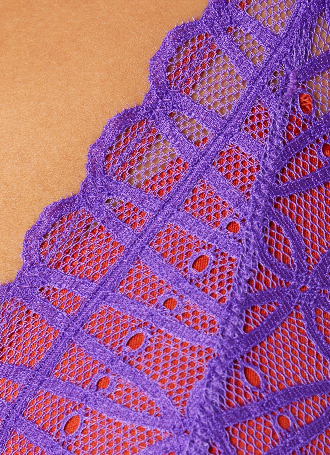 Mey Voorgevormde plunge bh met overlay van mesh - detail 5 paars