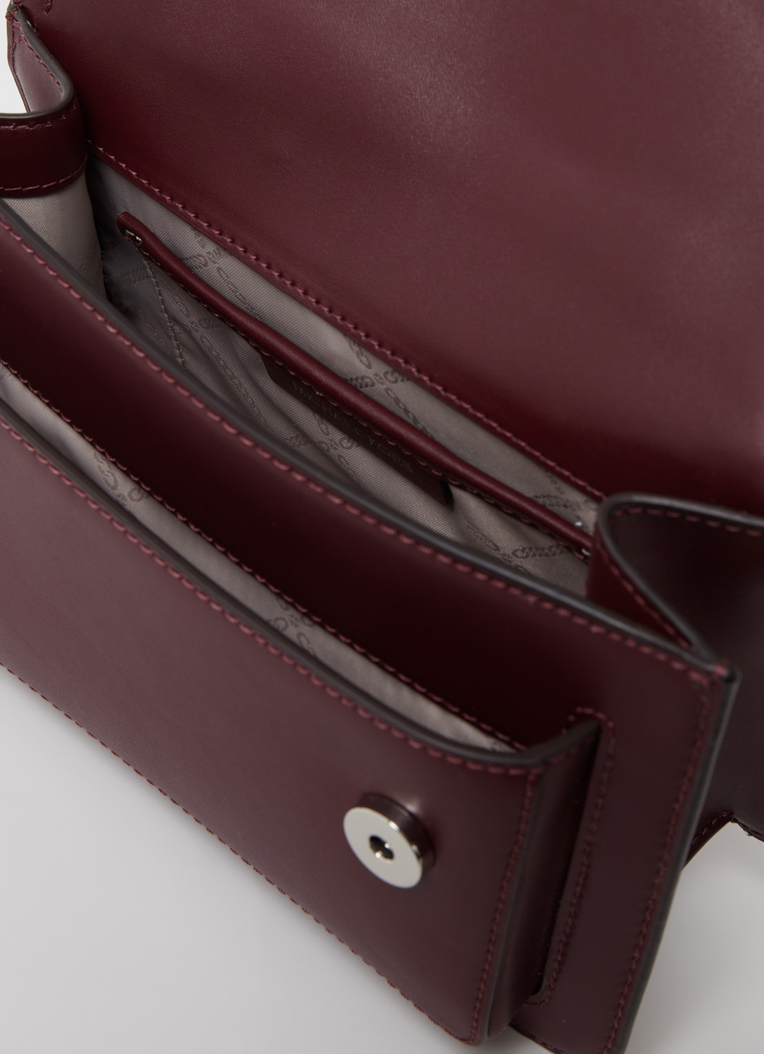 Michael Kors Heather Large schoudertas van leer - detail 5 bordeauxrood