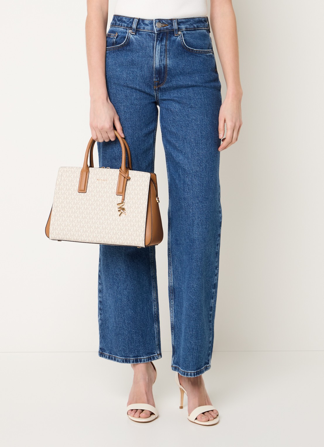 Michael Kors Laila handtas met logoprint en leren details - voorkant 5 cognac