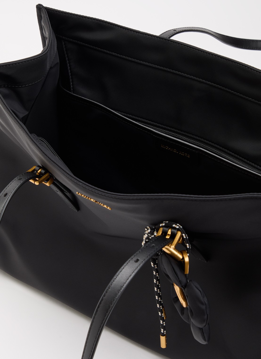 Michael Kors Zadie schoudertas met tasbedel  - detail zwart