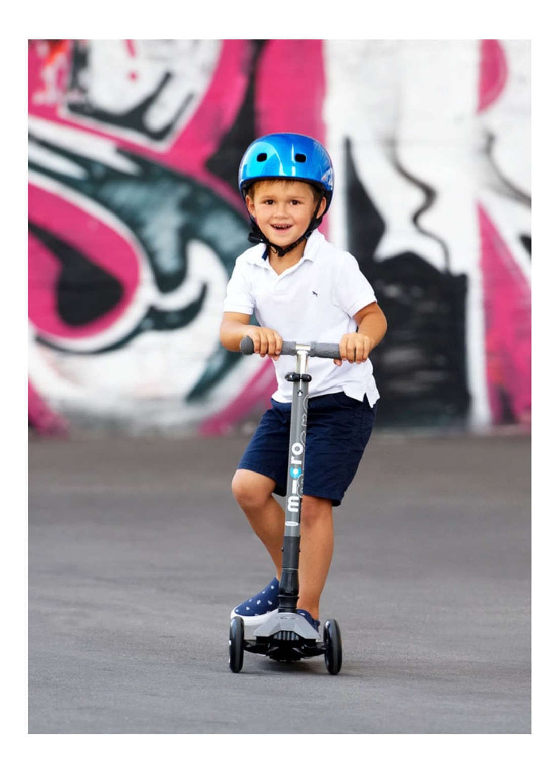 Micro Step Micro Metallic M kinderhelm  - voorkant 2 blauw