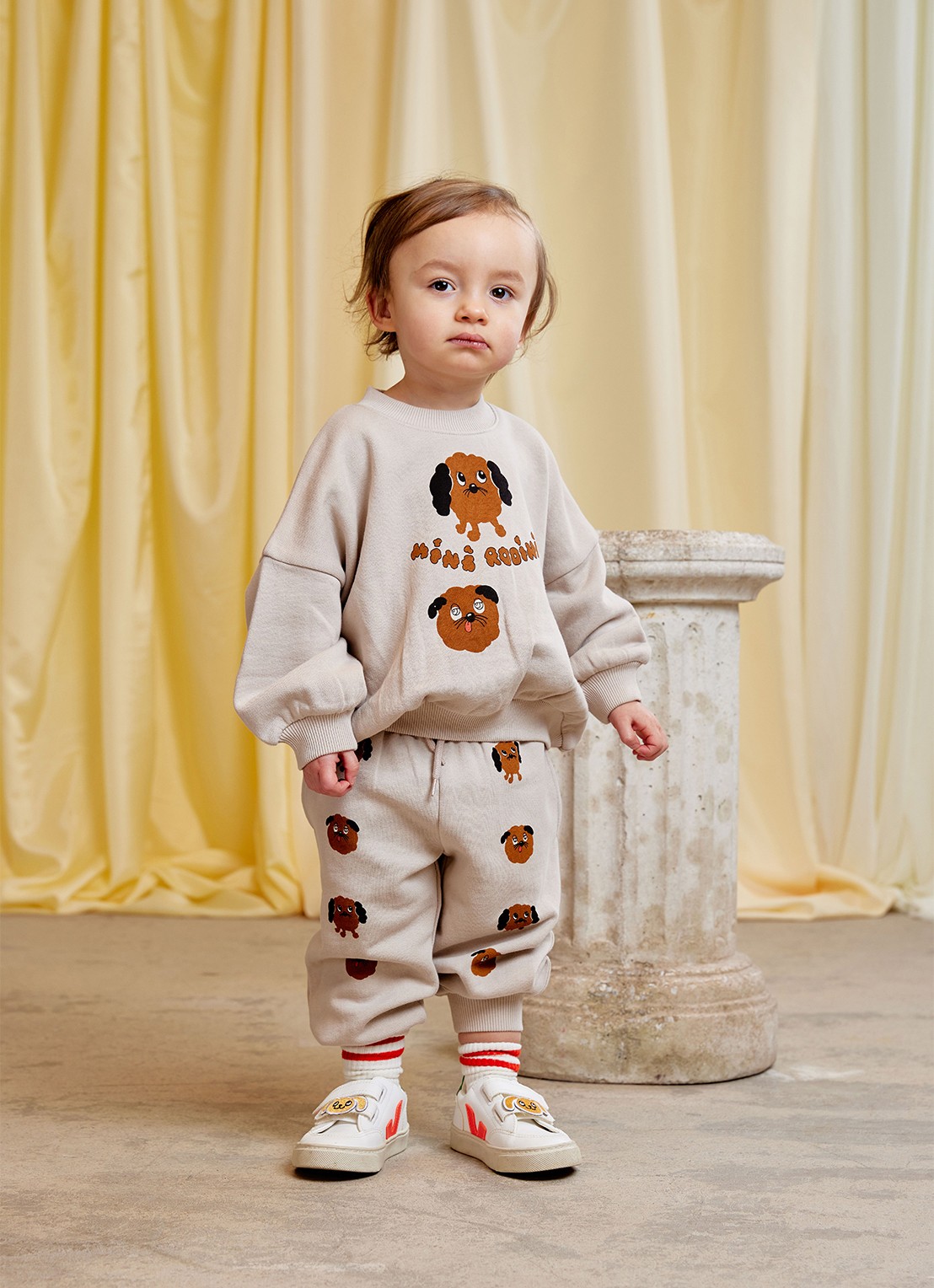 Mini Rodini Doggies sweater met borduring - voorkant 4 donkerbeige