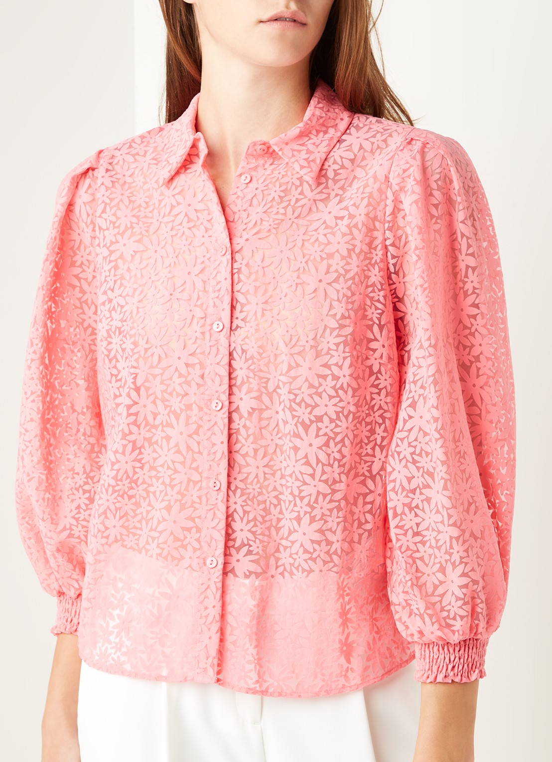 Mint Velvet Blouse met pofmouw en bloemenprint - detail 3 koraalroze
