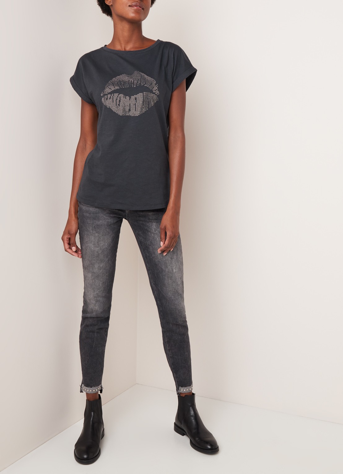 Mint Velvet T-shirt met studs - voorkant 4 donkergrijs