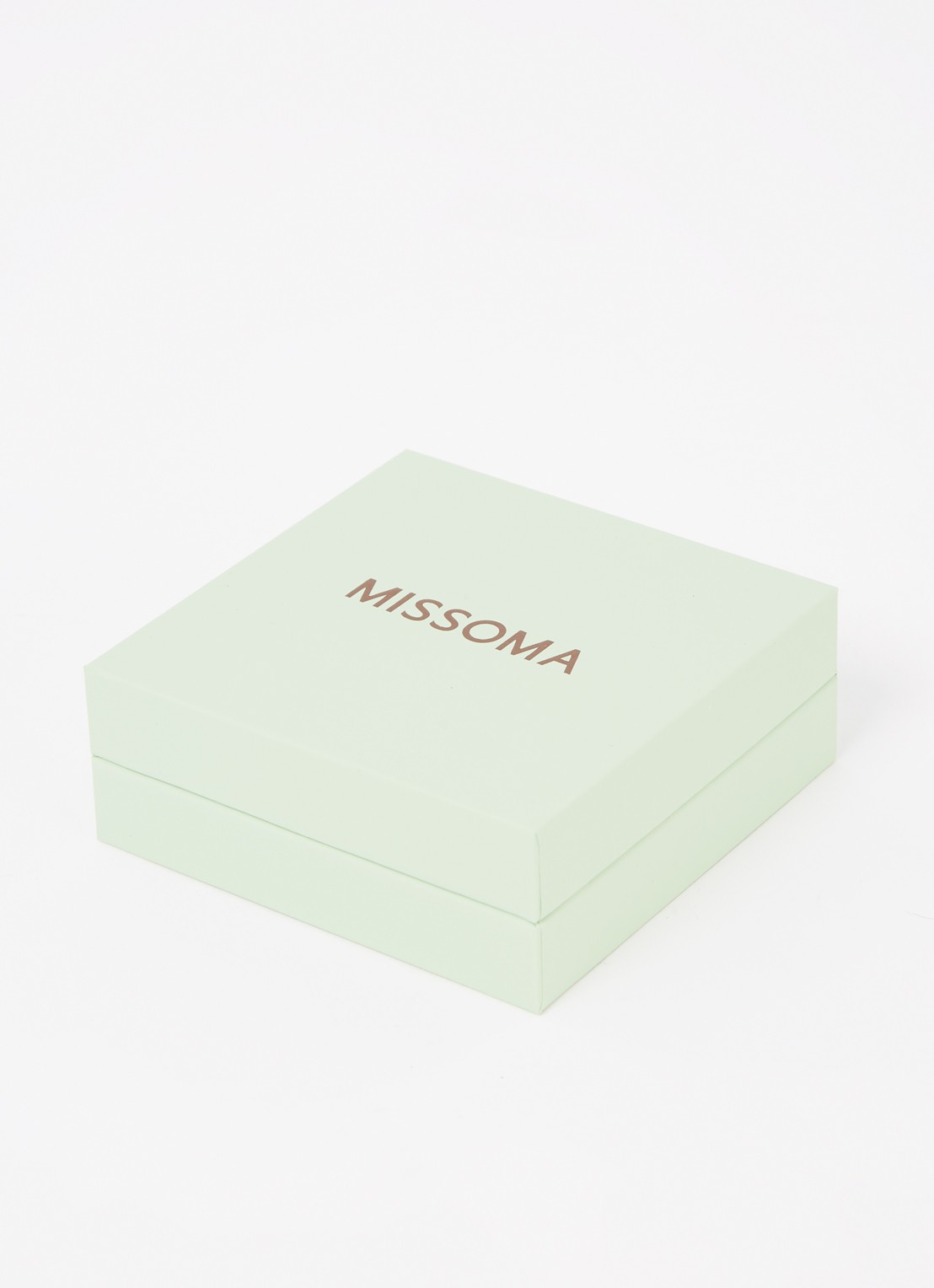 Missoma Hera Dome oorringen verguld - detail 2 goud