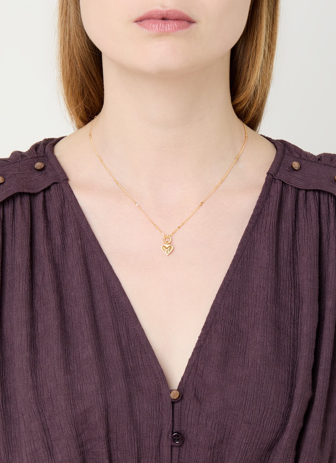 Missoma Mini Rigde Heart ketting verguld - voorkant 5 goud