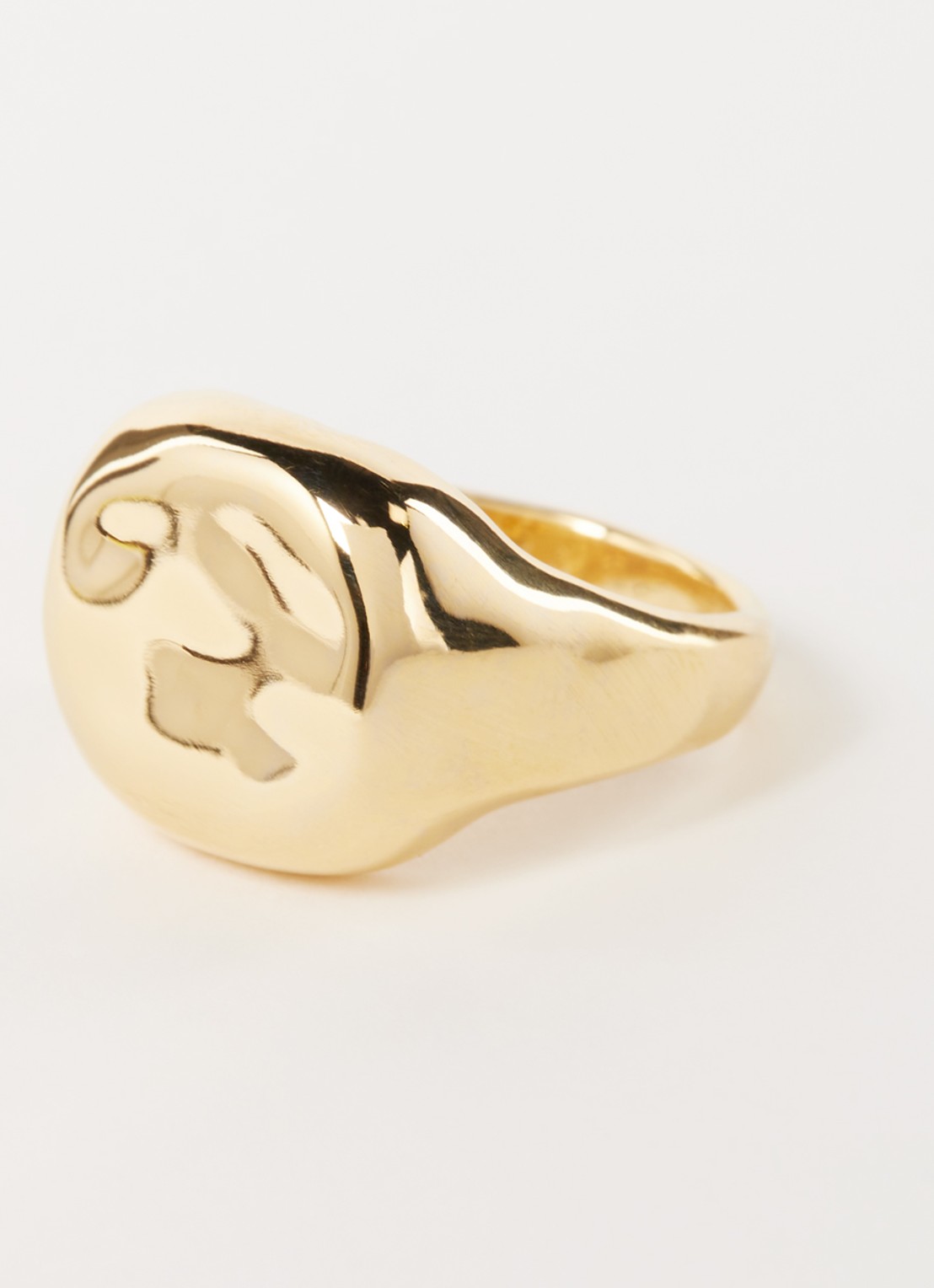 Missoma Molten Engravable zegelring verguld - detail 3 goud