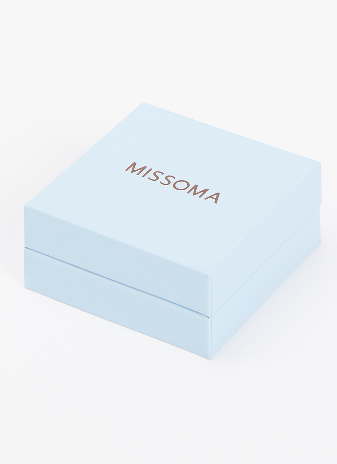 Missoma Molten Snow ear cuff verguld met zirkonia - detail 4 goud