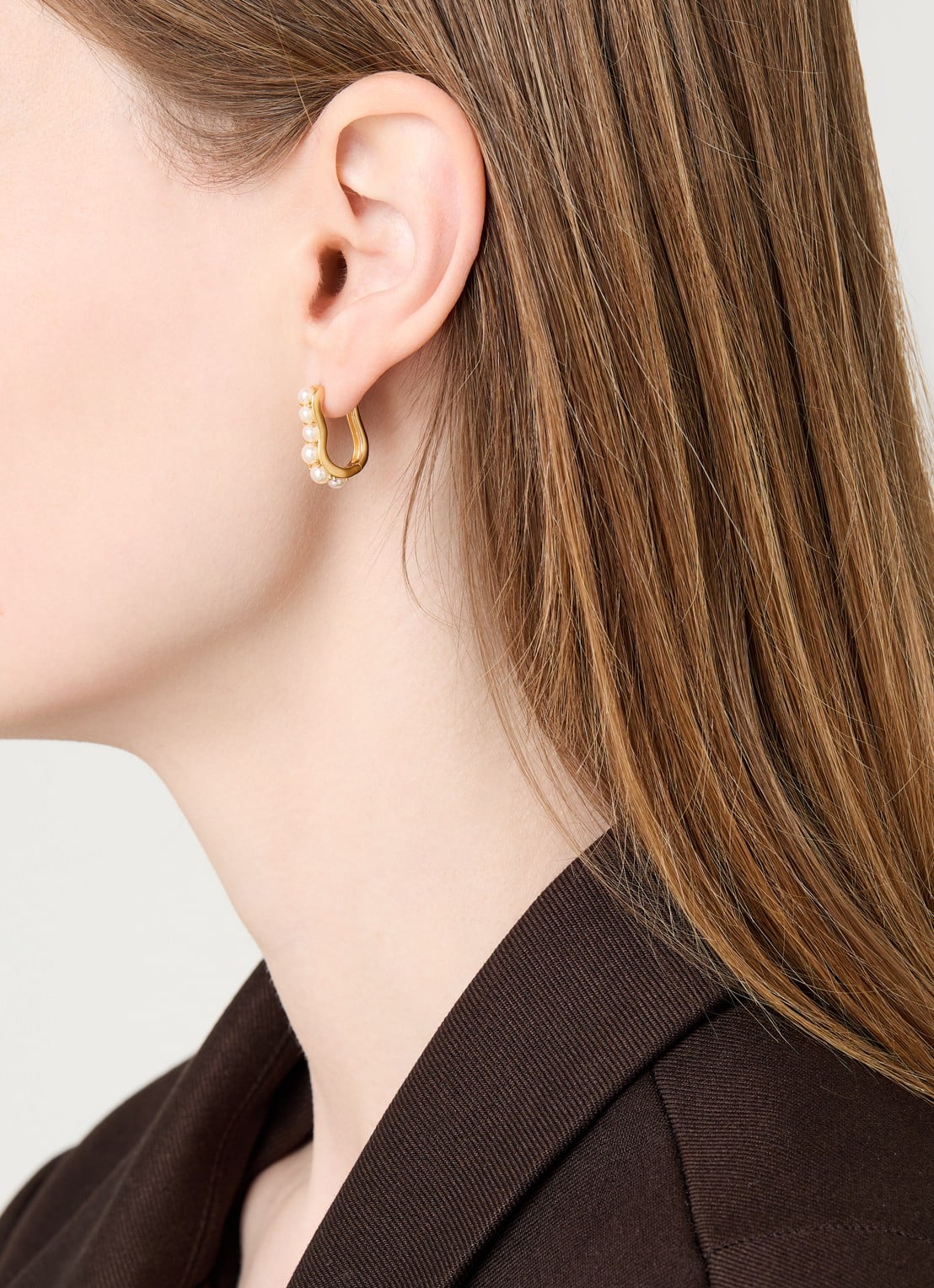 Missoma Pearl Wave Small Hoop oorringen verguld - voorkant 2 goud