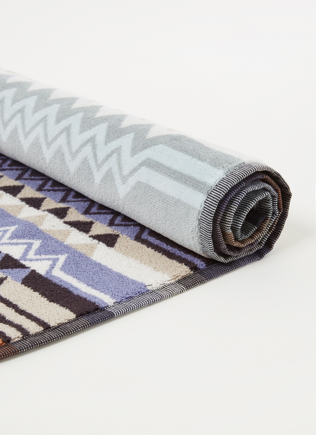Missoni Giacomo badmat 60 x 90 cm - voorkant 2 paars