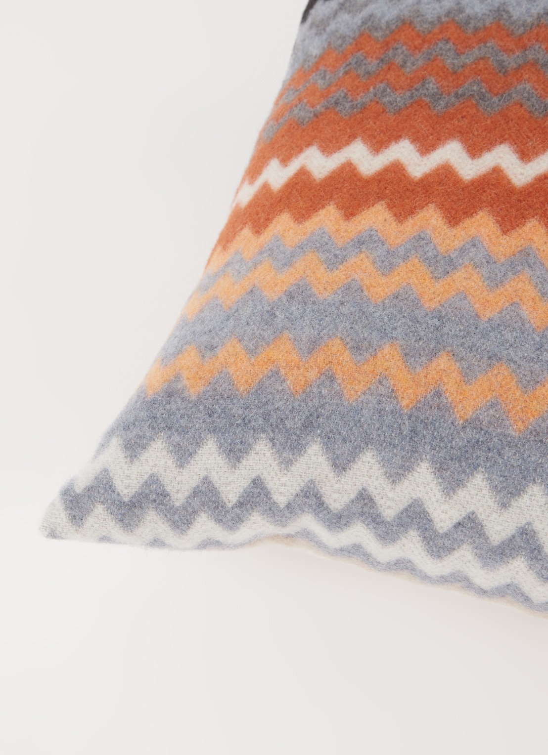 Missoni Humbert sierkussen 40 x 40 cm  - detail beige