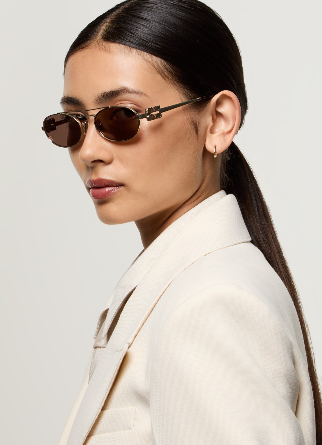 Miu Miu Retro zonnebril MU 54ZS - voorkant 2 goud
