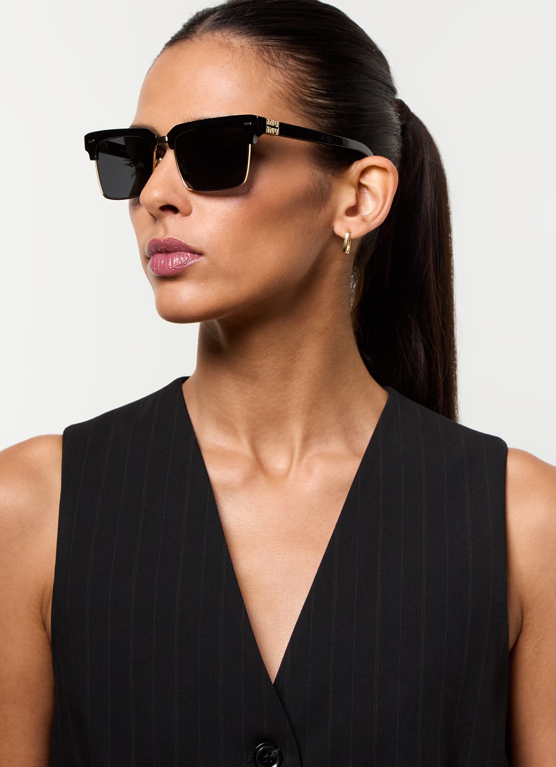 Miu Miu Wayfarer zonnebril MU 10ZS - voorkant 5 zwart