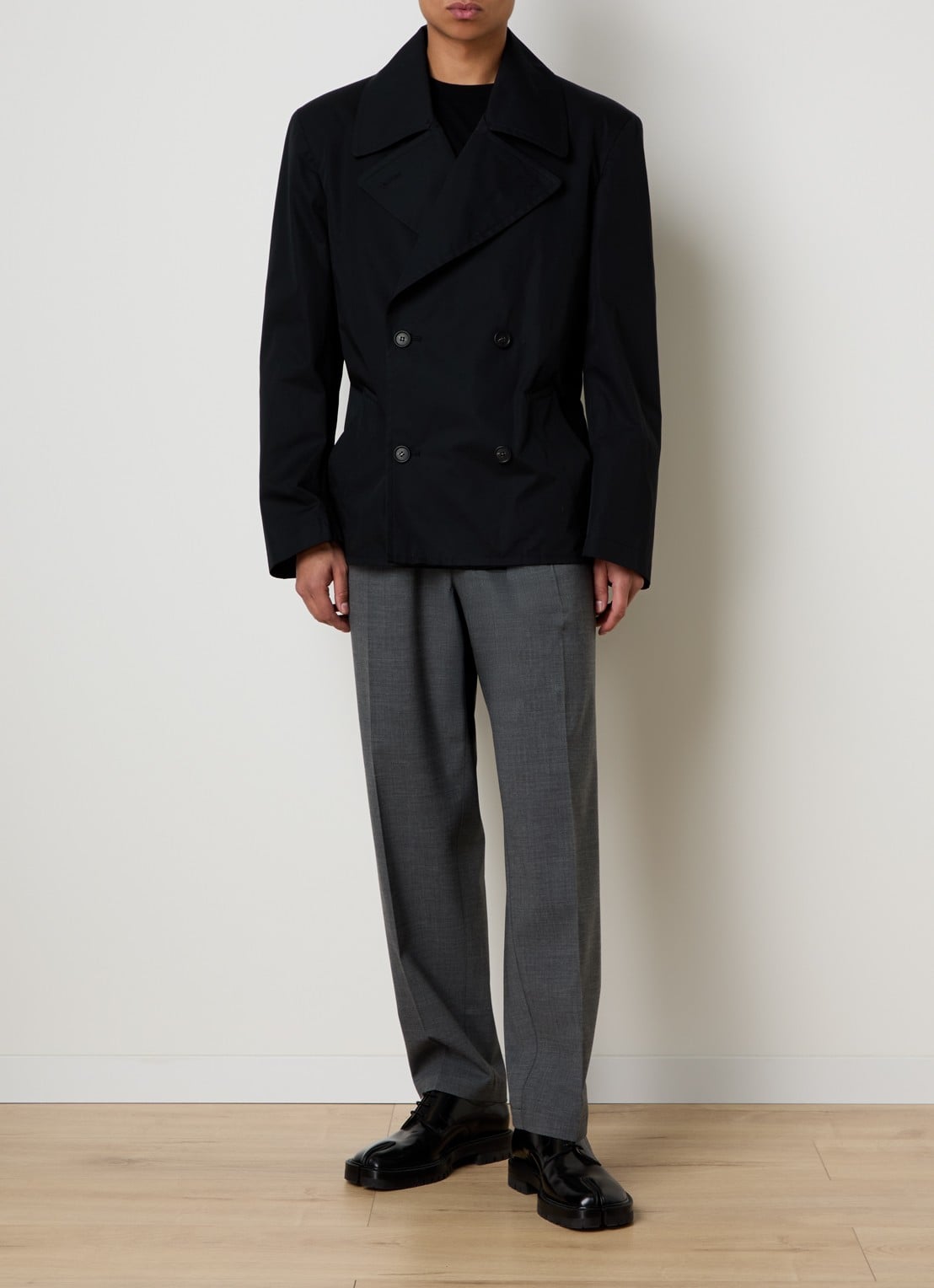 MM6 Double breasted trenchcoat met ceintuur - voorkant 3 zwart