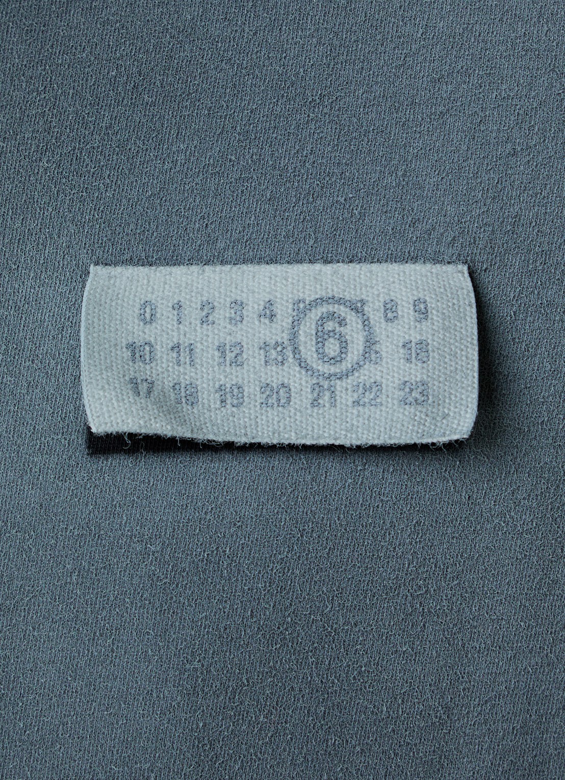 MM6 T-shirt met logoprint - detail 5 zwart
