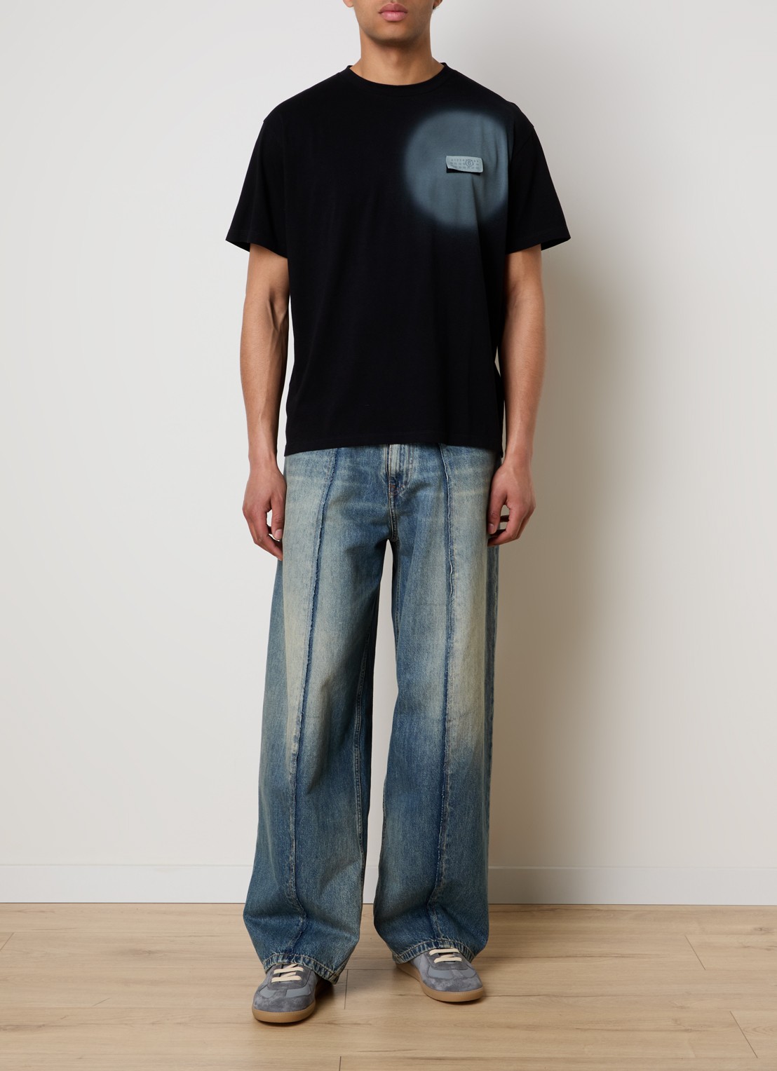 MM6 T-shirt met logoprint - voorkant 3 zwart