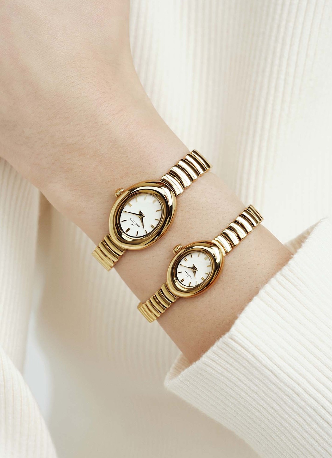 Mockberg Belle Oval Petite horloge MB1416 - detail 5 goud