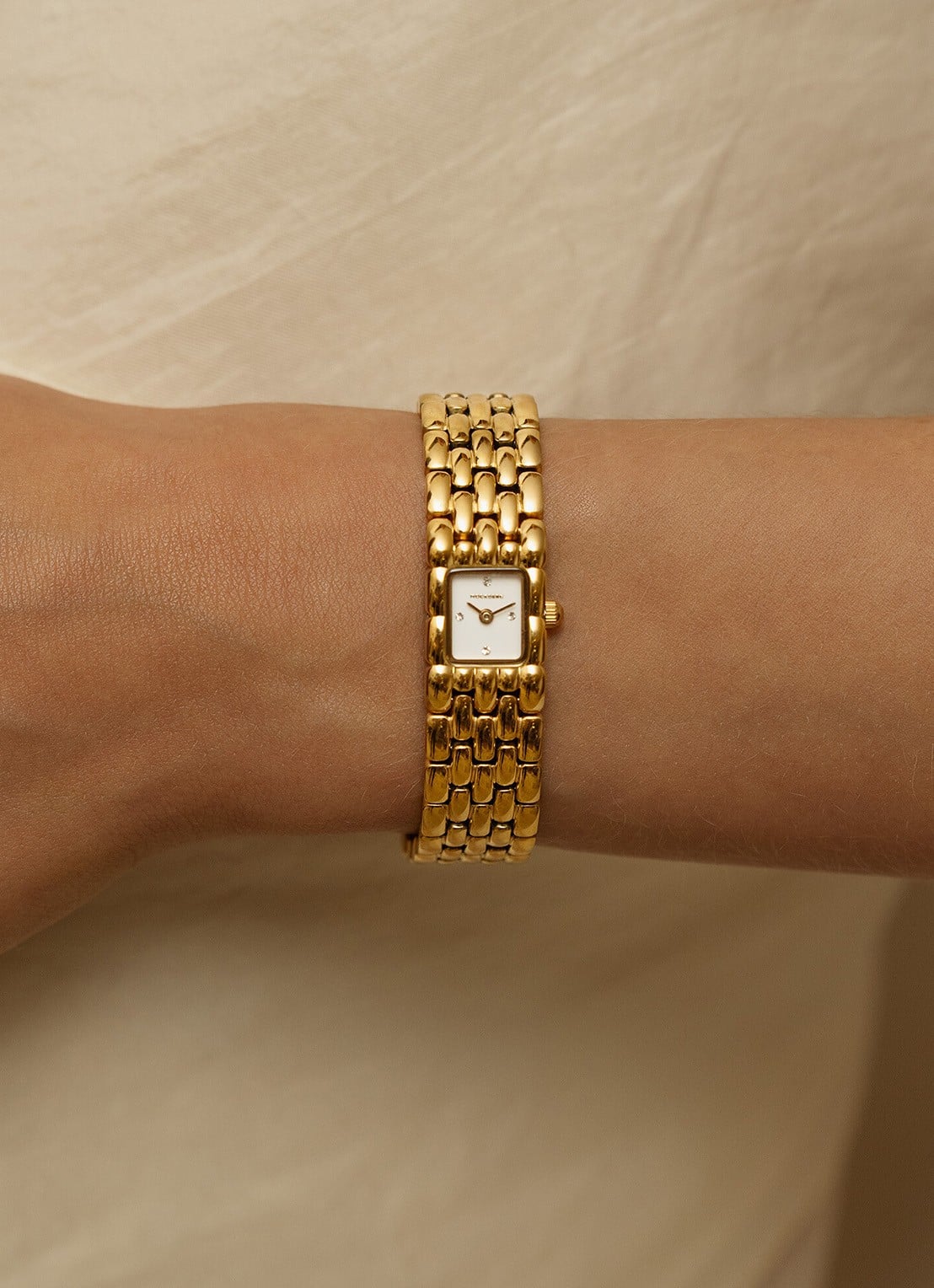 Mockberg Eternal Gold horloge MB2087 - voorkant 6 goud