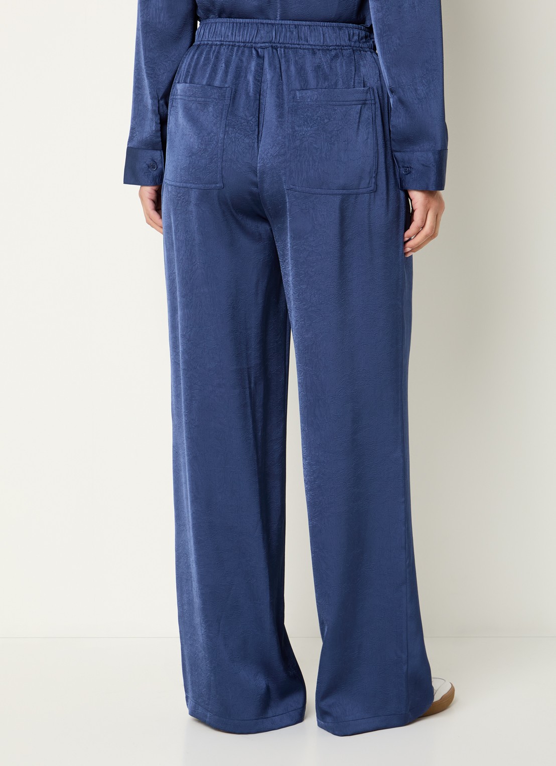Modström Cabrina high waist loose fit broek met steekzakken - achterkant kobaltblauw