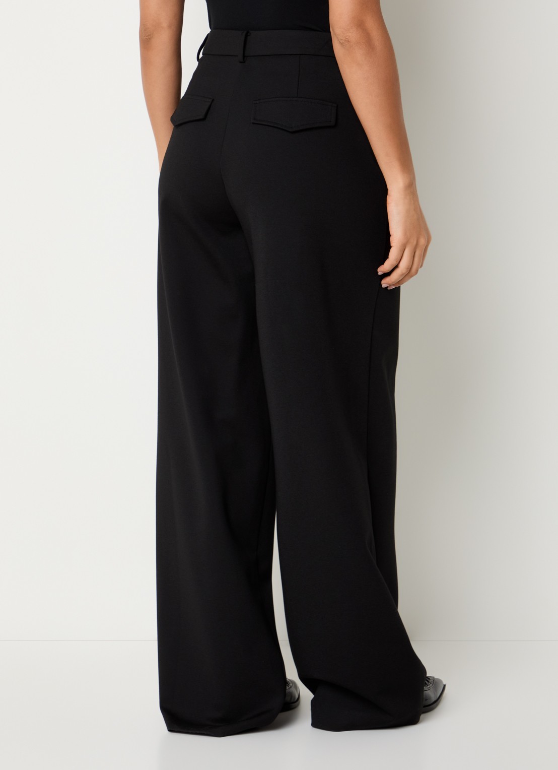 Modström Dorit high waist wide fit pantalon met steekzakken - achterkant 4 zwart