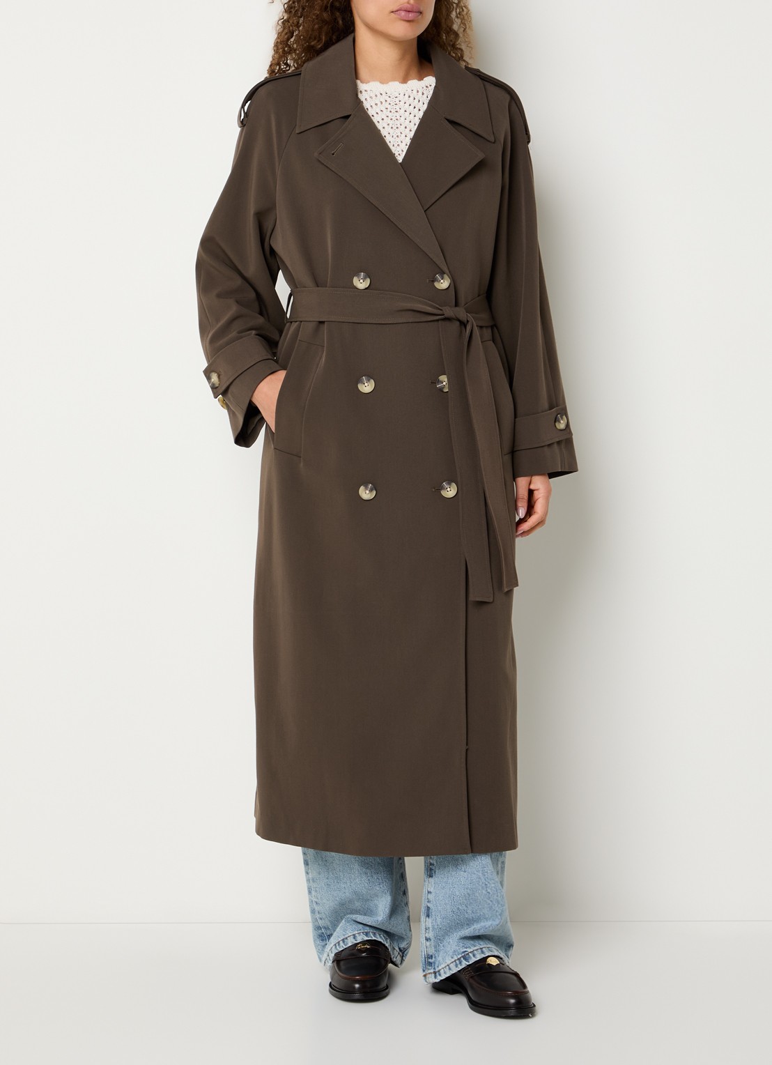Modström EvieMD trenchcoat met steekzakken en ceintuur - detail naturel