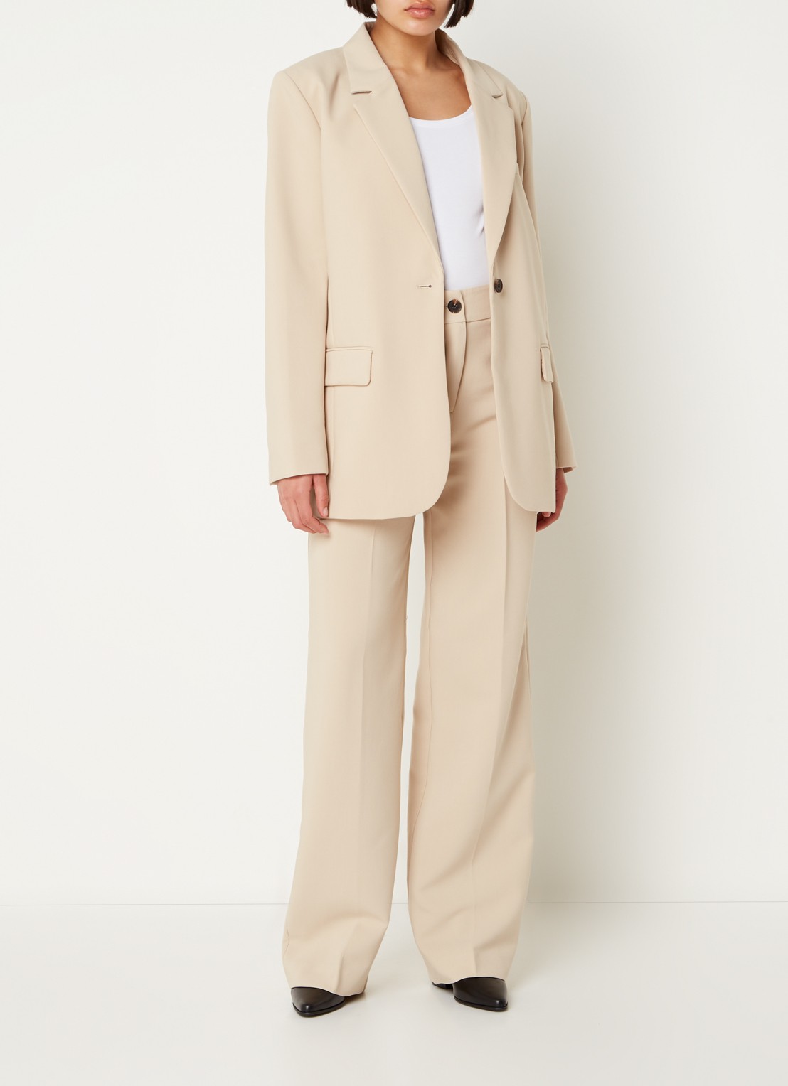Modström Gale blazer met klepzakken - voorkant 4 lichtbruin