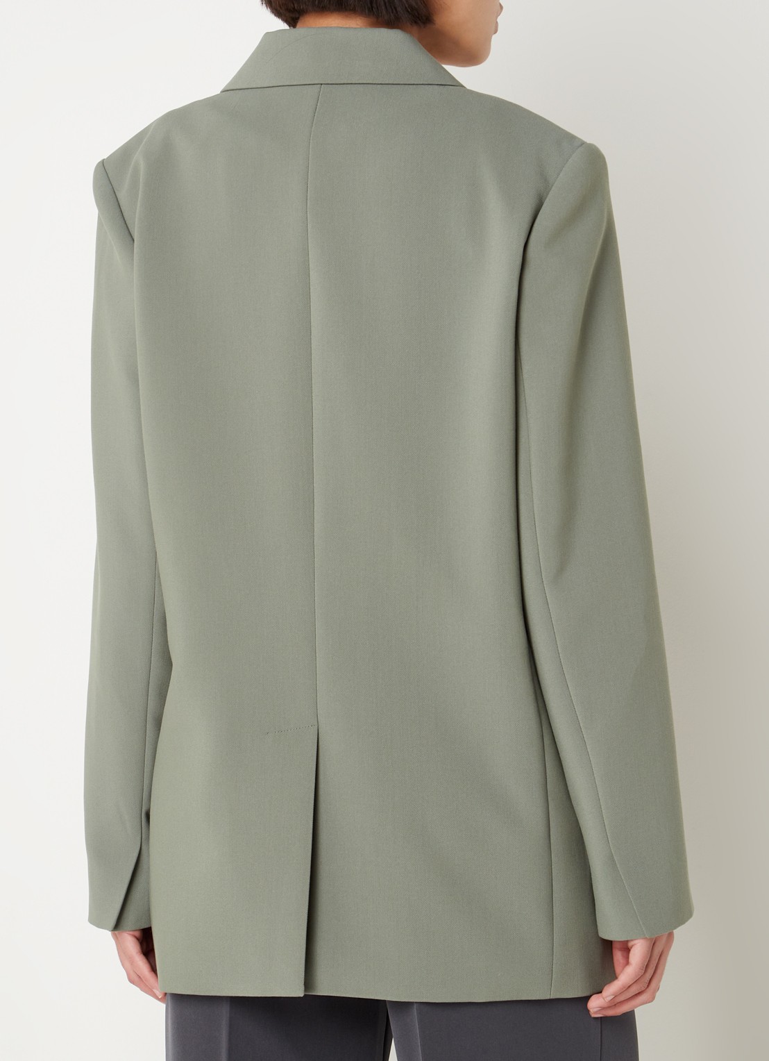 Modström Gale blazer met klepzakken - achterkant olijfgroen