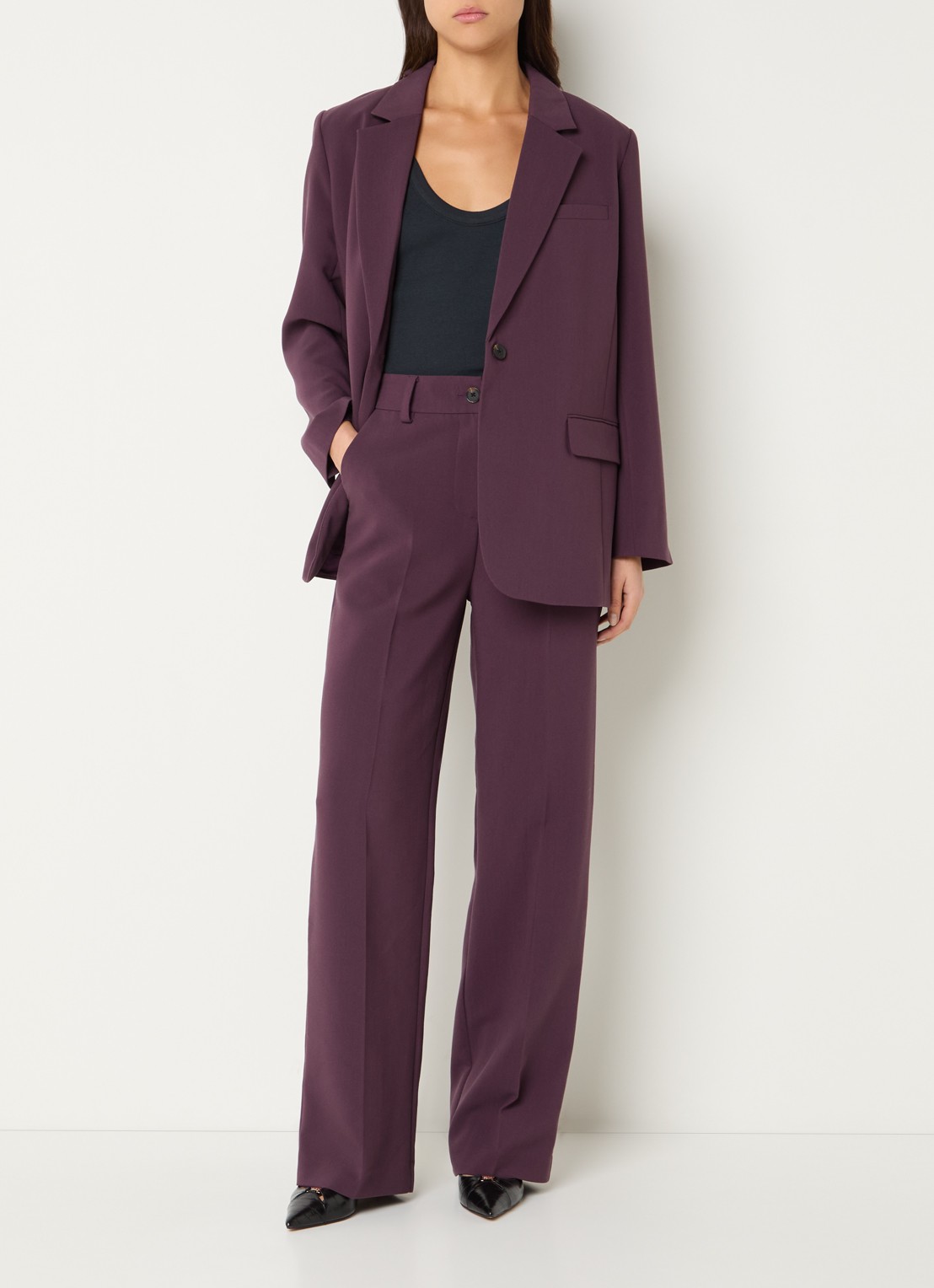 Modström Gale blazer met klepzakken - voorkant 2 aubergine