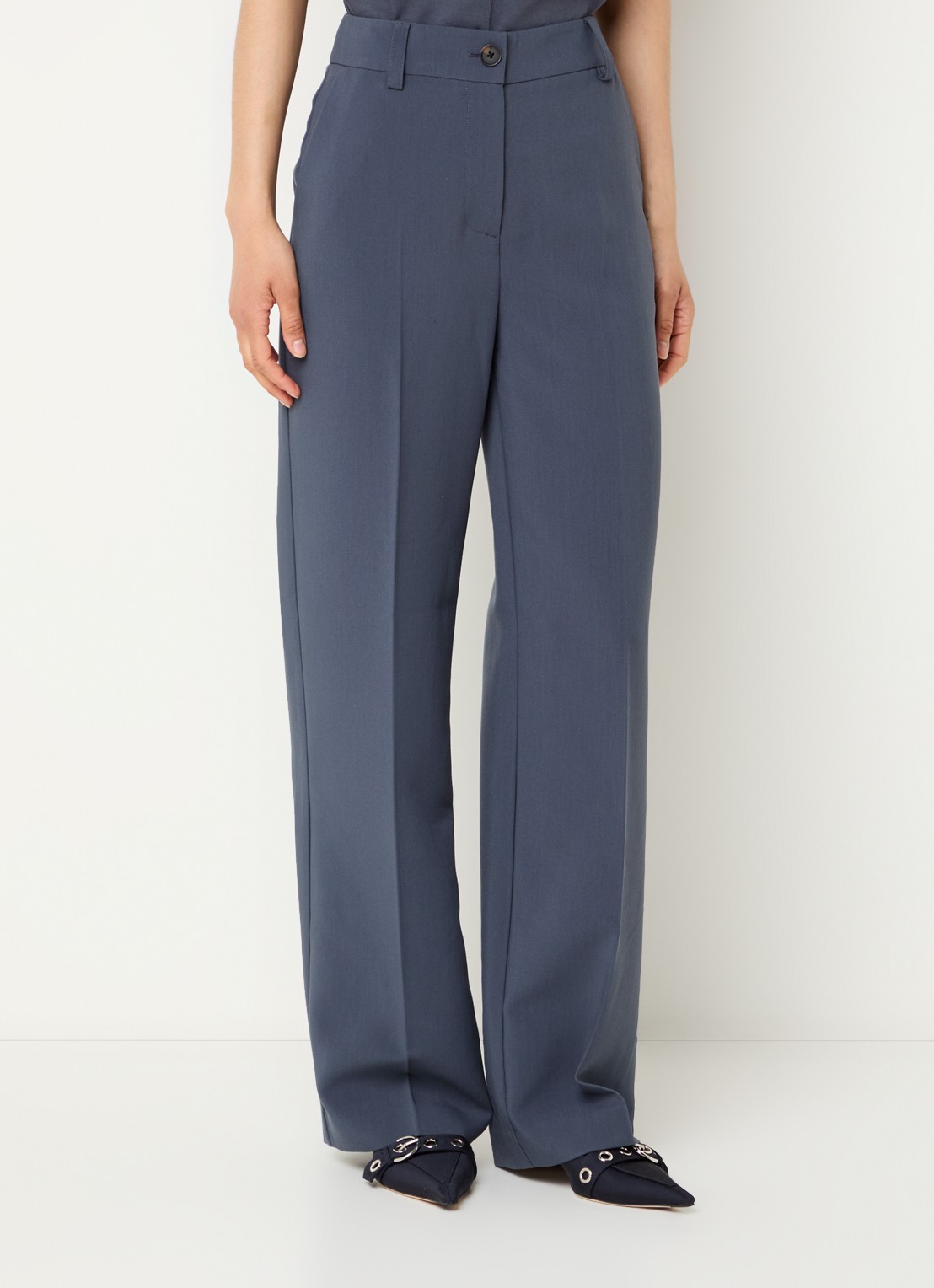 Modström Gale high waist straight fit pantalon met steekzakken en persplooi - detail 4 staalblauw