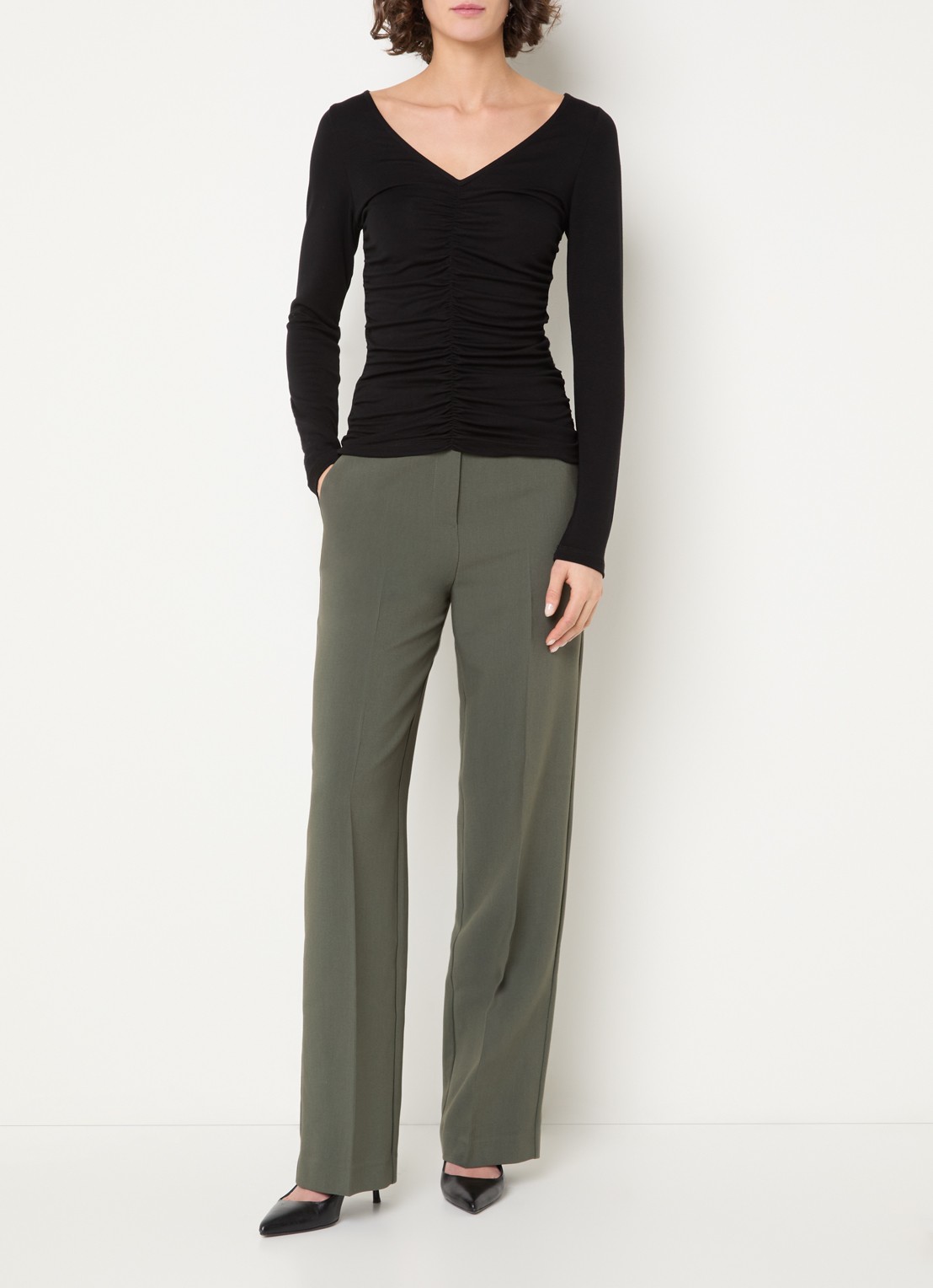 Modström Gale high waist straight fit pantalon met steekzakken en persplooi - voorkant 3 bronsgroen