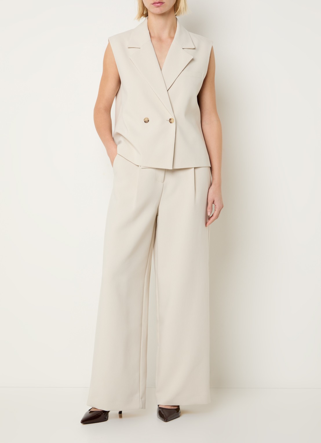 Modström Gale loose fit pantalon met steekzakken - voorkant 2 beige