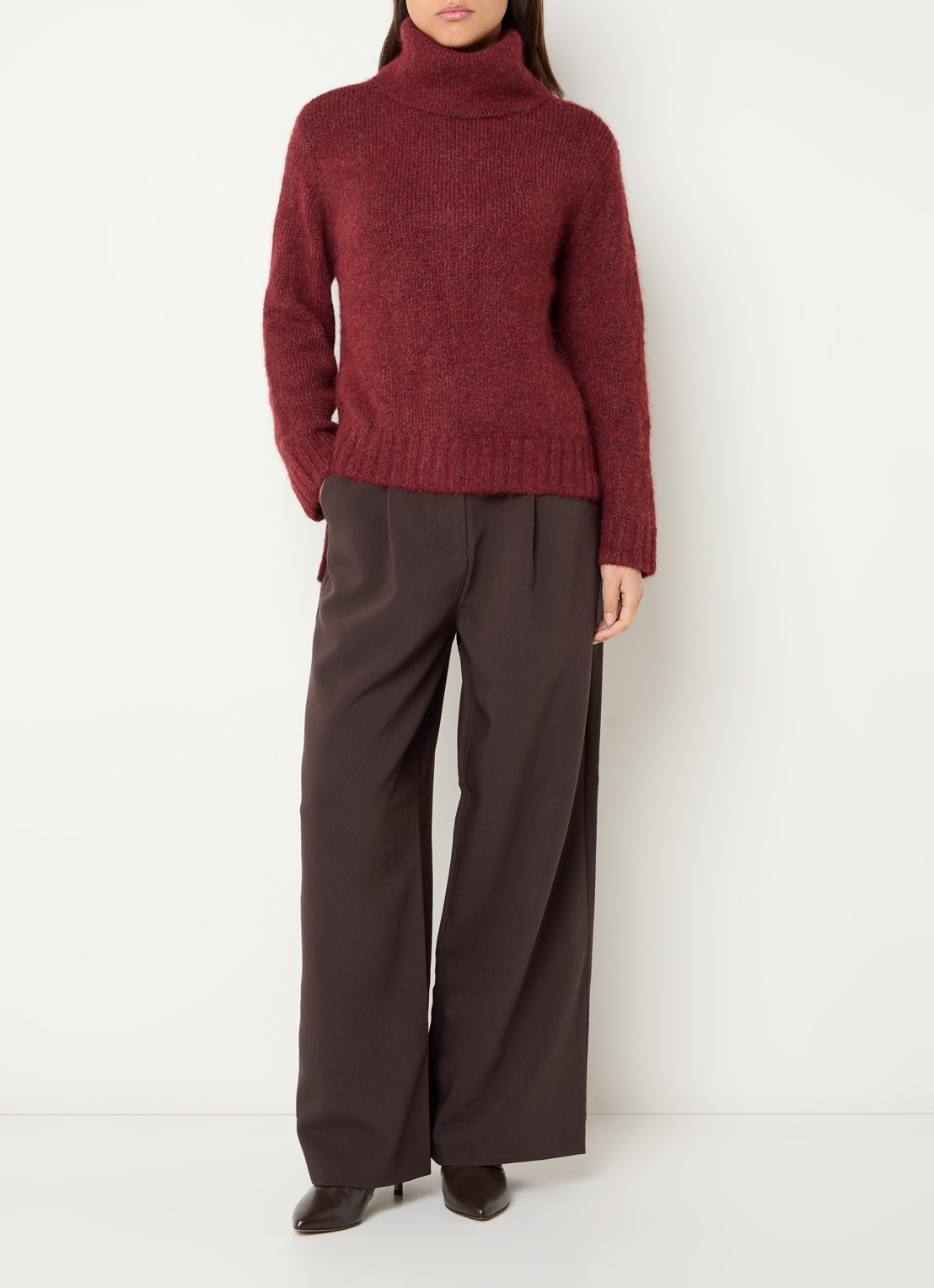 Modström Gale loose fit pantalon met steekzakken - voorkant 3 bruin