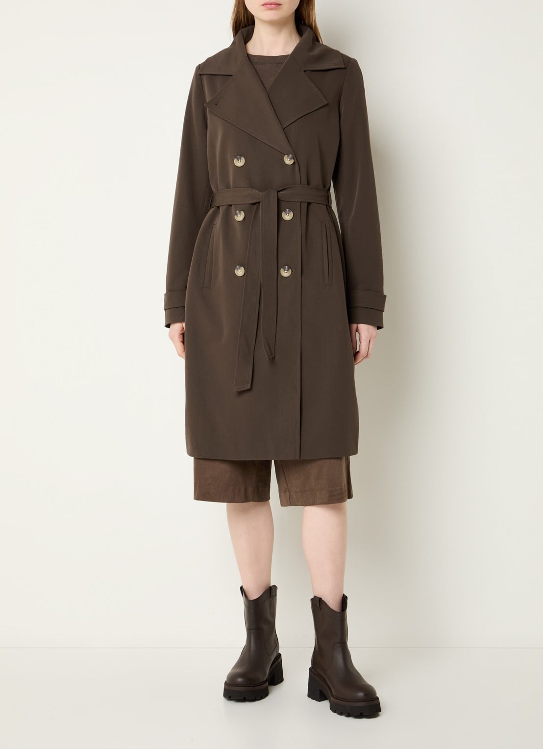 Modström Hiro trenchcoat met dubbele knopenrij en strikceintuur - detail bronsgroen
