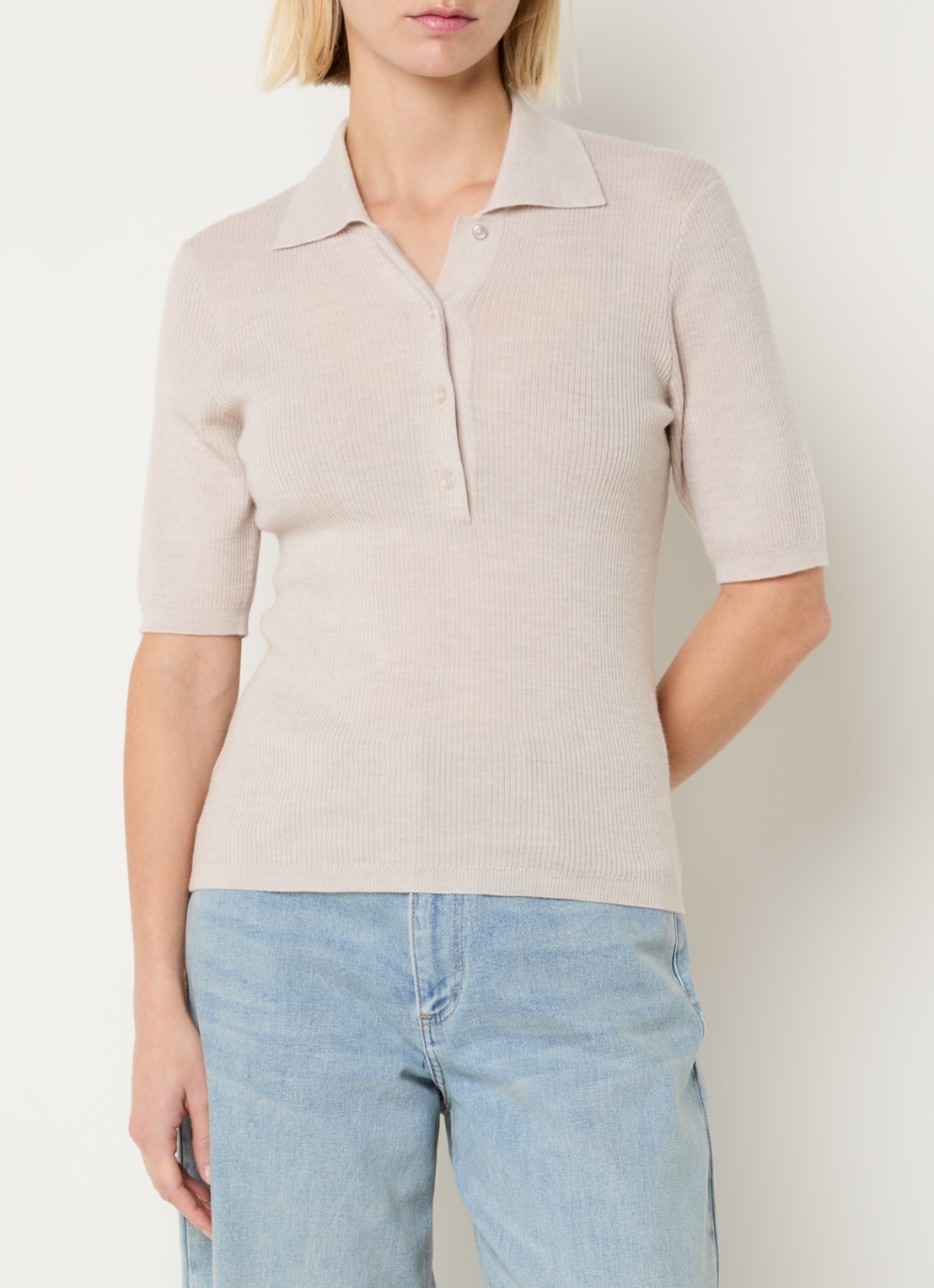 Modström Hiroki ribgebreide top van wol met polokraag - detail 4 beige