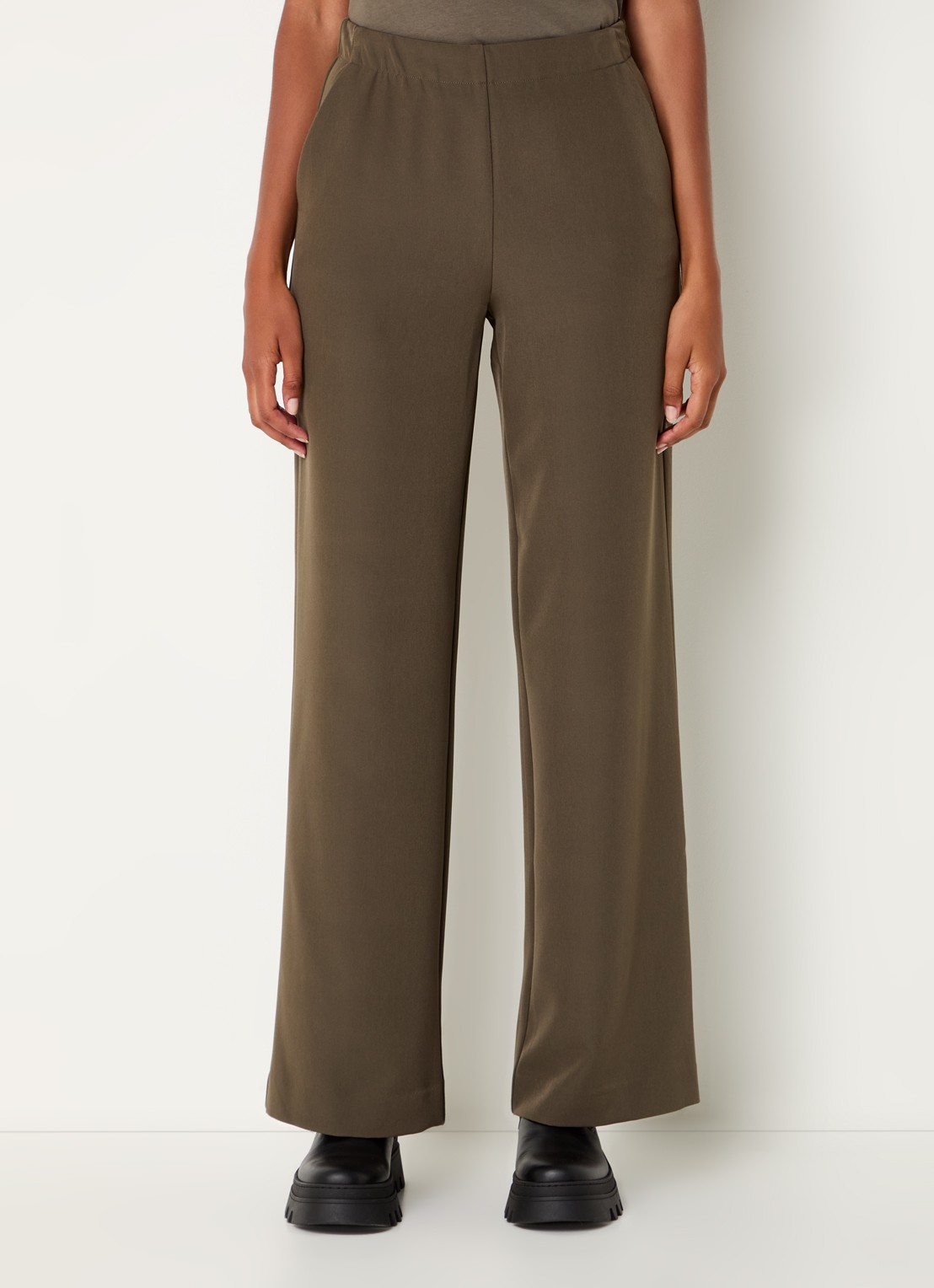 Modström Nelli high waist loose fit pantalon met steekzakken - detail 4 olijfgroen
