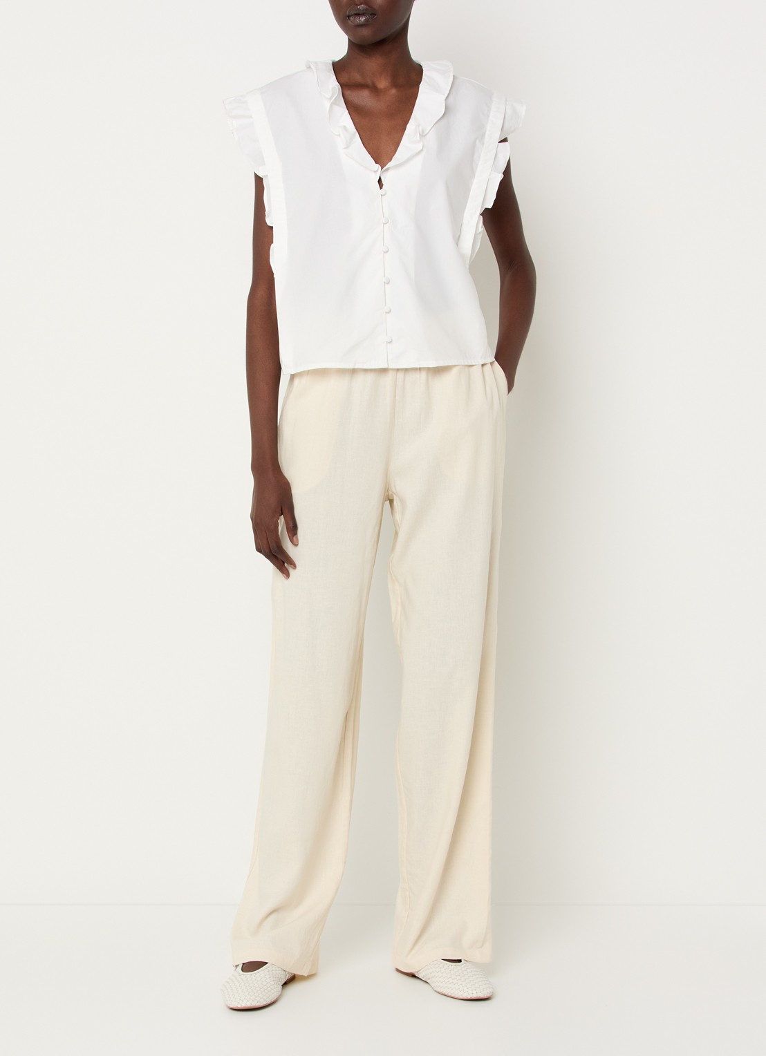 Modström Nikko mouwloze blouse met ruches - voorkant 2 gebroken wit